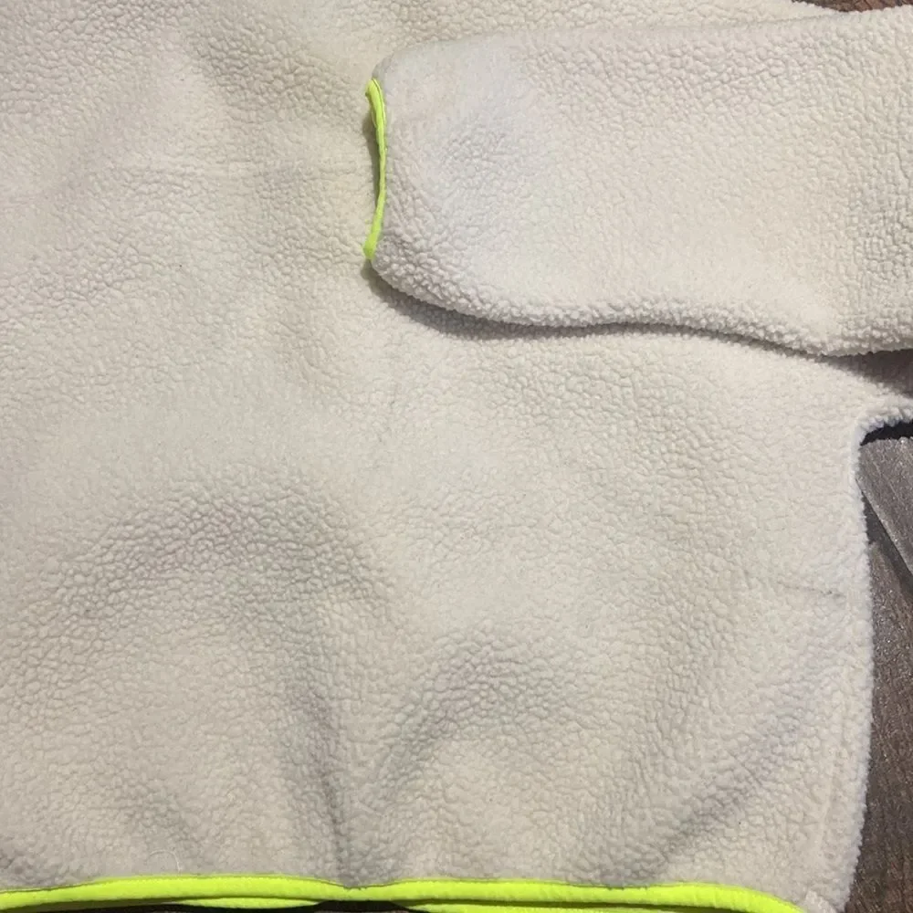 Old Navy Active Neon Cozy Sherpa Girl Sweater Size L (10-12)